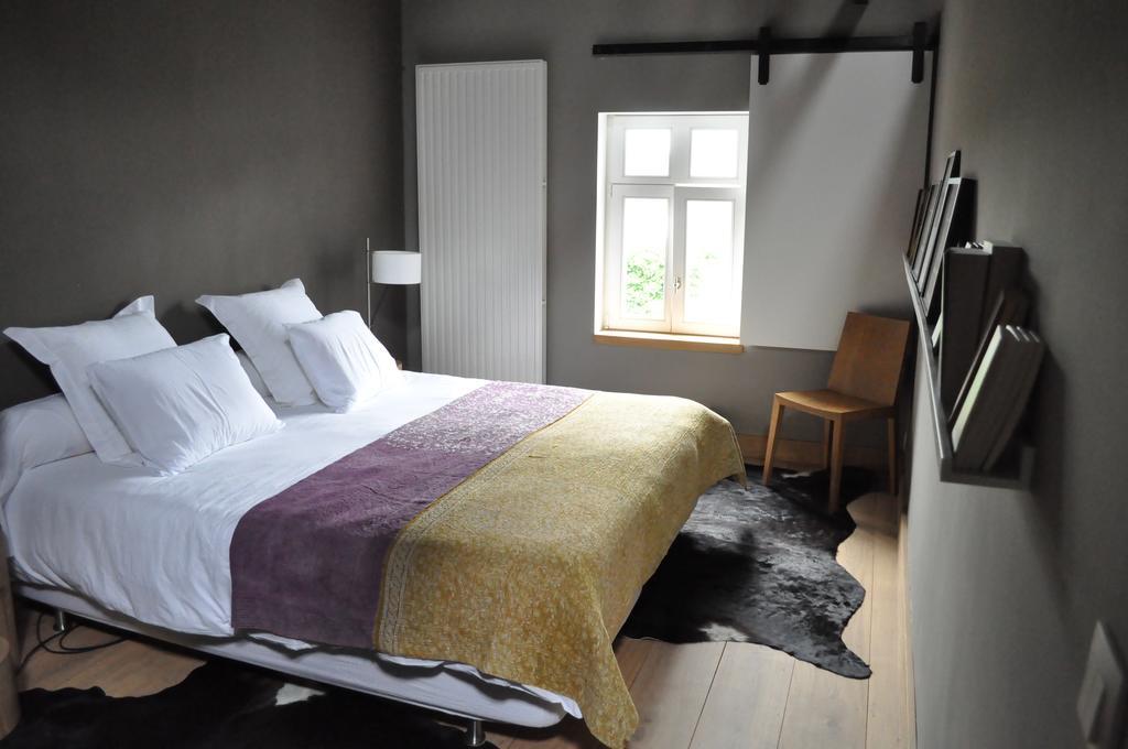 Aische-en-Refail B&B La Chambre D'A Cote الغرفة الصورة